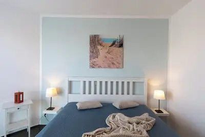 Image de Vacation apartment MarinaNewPort. Bright and modern.