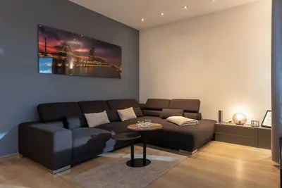 Image de Apartment B5. 23. Premium location and with style.