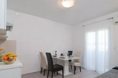 Image de Apartments Tomić (St) - Two Bedroom Apartment with Balcony A3