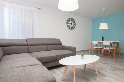 Image de Apartments Dva Galeba - One Bedroom Apartment with Sea View (204)