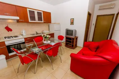 Image de Apartments Ivana (Tr)-Two Bedroom Apartment with Terrace (A1)