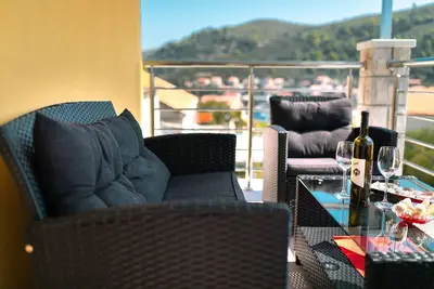 Image de Fancy Apartments Dream - Standard One Bedroom Apartment with Balcony and Sea View ( 2 )