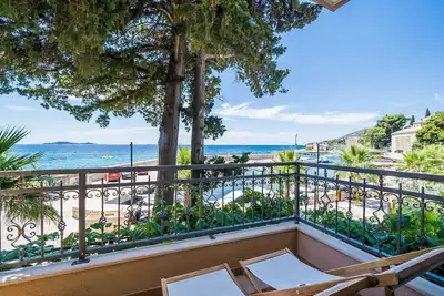Image de Apartment Villa Palma- Two Bedroom Apartment with Terrace and Sea View ( Apartman 4)