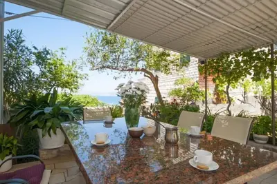 Image de Apartments Mira -One Bedroom Apartment with Terrace and Sea View(A1)