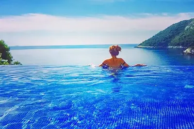 Image de Villa Mirosa-Superior triple Room with Balcony and Sea View ( 8 )