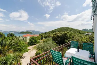 Image de Apartments Sutvid- Two Bedroom Apartment with Balcony and Sea View