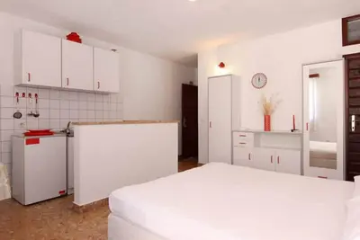 Apartments Nadia - Studio Apartment With Terrace  (A1)