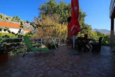 Image de Appartement de trois chambres avec terrasse