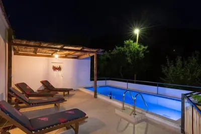 Image de Villa Dalmatian Gem - Two-Bedroom Villa with Terrace and Swimming Pool
