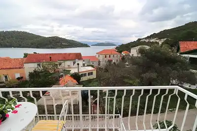Image de Apartments Nodilo - Comfort One Bedroom Apartment with Balcony and Sea View (Apt 3)