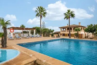 Image de Villa 'Ignaci' avec piscine privée, terrasse privée et Wi-Fi