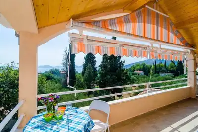 Image de Apartments Donita - Standard Two Bedroom Apartment with Balcony and Sea View