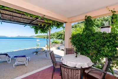 Image de Apartments Kola's Mill - Comfort One Bedroom Apartment with Terrace and Sea View (A1)