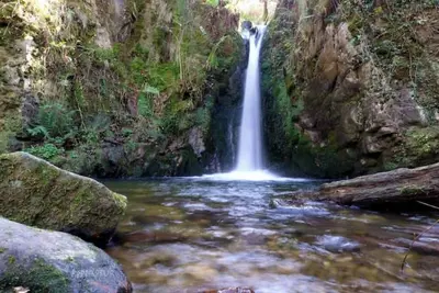 Image de El Chorrón Villamayor House
