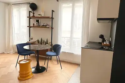 Image de Charmant deux pièces à Stalingrad proche de tout