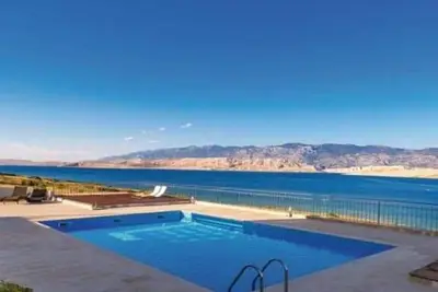 Image de Apartment La Eva Pag - One Bedroom Apartment with Balcony and Sea view