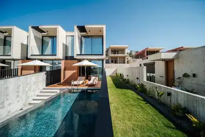 Image de Designer Townhouse with heated infinity pool in Paphos