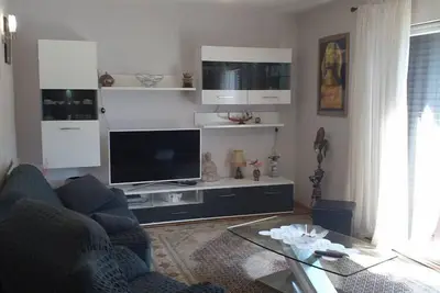 Image de Appartement de trois chambres avec balcon