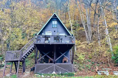 Image de Secluded cabin on the Clinch river, kayaks & canoes available! Sleeps 6. Wifi
