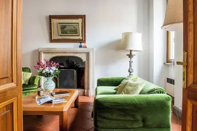 Image de Elegant Roman Retreat with spacious comfort: Steps from Trevi Fountain, Pantheon