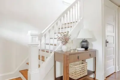 Cozy Oakley 4b with Garage 10 min to Downtown, Uc Hospitals