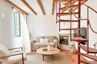 Costa Inn | Cozy retreat with pool by the beach by Homeful