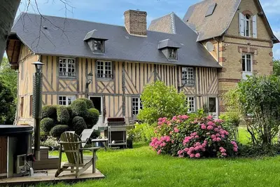 Image de Chambre d'hôtes de charme avec piscine et spa  en Normandie