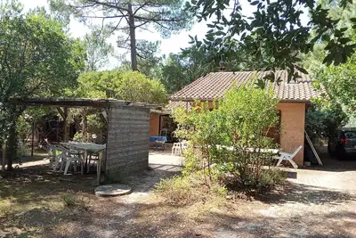 Image de Maison 170m2, au calme à contis sud, 700m de la plage. Piste cyclable à 30 m.
