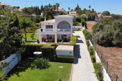 Image de Casa Jenard 4 bedroom family villa in Monte Lemos Praia Da Luz
