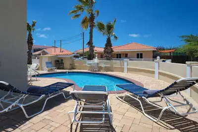 Image de Stylish 3-Bedroom Apartment in North Aruba, Close to the Most Beautiful Beaches