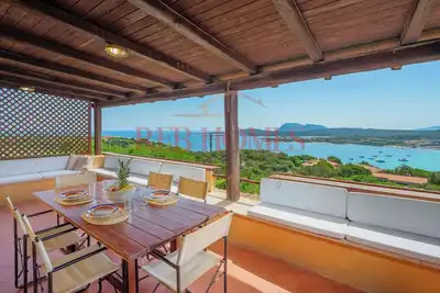 Image de S' Aligusta - Deux Chambres Appartement, Couchages 4