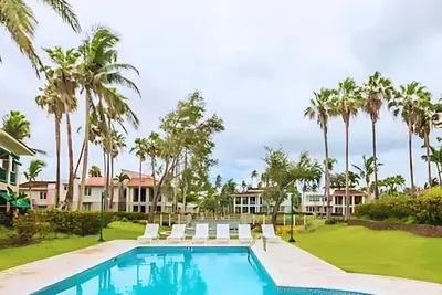 Image de Villa Iris – 2-Story Ocean View Villa w/ Pool Access & Generator