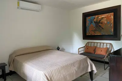 Image de Charming 1-bedroom apartment with Ac, WiFi in lovely Rio Seco, Santa Cruz. \n