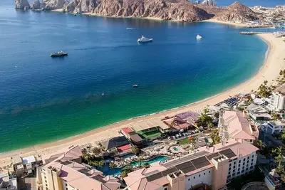 Image de 1br-Plus w/2 baths + 6 free golf rounds & free r/t airport xfers - on Medano Bch