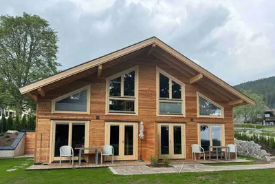 Image de Log cabin with 70 sqm, 2 bedrooms, 1 living / sleeping area, max. for 6 persons