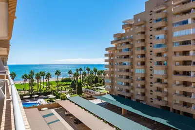 Image de Agréable appartement pour 4 personnes avec climatisation, piscine, Wifi, Tv, terrasse et parking