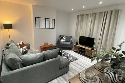 Image de Luxury 3 bed house 10mins walk from Dartford town centre, fully refurbished