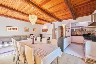 Image de Belle maison de vacances pour 8 personnes avec Wifi, Tv et parking