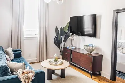 Image de Kiawah Suite at 360 King