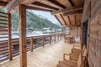 Image de The Village - Chalet Stone House