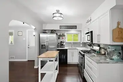 Image de Farmhouse Retreat with Big Yard