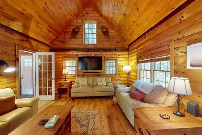 Image de Cozy Up Year-Round at The Ski Farm – Vermont's Historic Hideaway