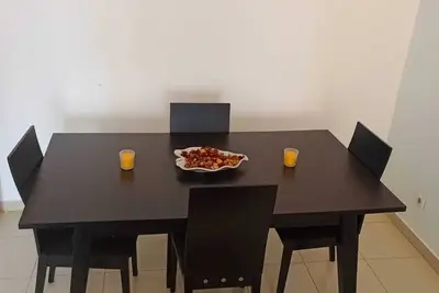 Image de 2 Chambres + Bureau confort et Toujours Propre.
