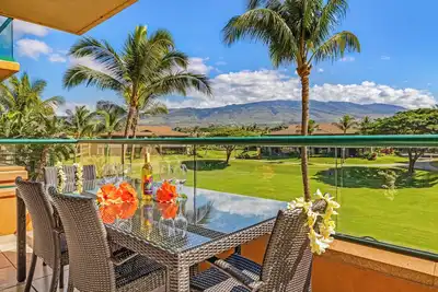 Image de Honua Kai K206 Kaanapali Beach Condo w Pool for Summer Fun and Beach Chic Decor