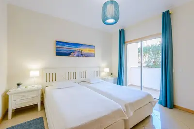 Image de BnB Homes Apartment with Sea view 2 huge Terraces