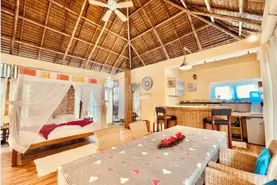Image de Big Bali-Style Studio with Kitchen, 3 Min to Beach