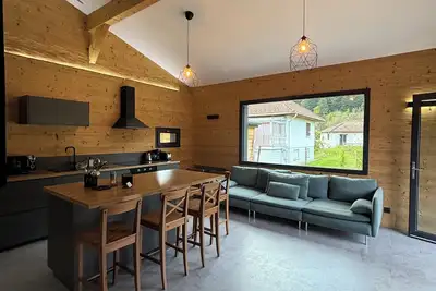 Image de Perce-Neige 5p : Charmant chalet au calme, spa privé