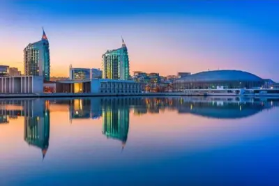 Image de Bright 3-Bedroom Apartment with Tagus Views 1Min from Gare do Oriente & Shopping