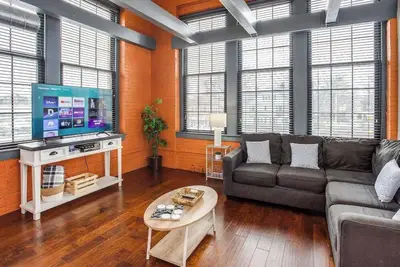 Image de Centric Modern Loft w/ King Beds