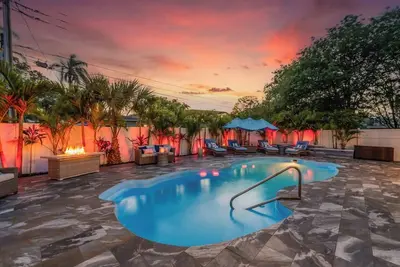 Image de Escape to Clearwater Oasis w/ amazing heated pool!